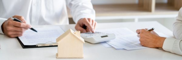 חוק המתווכים במקרקעין