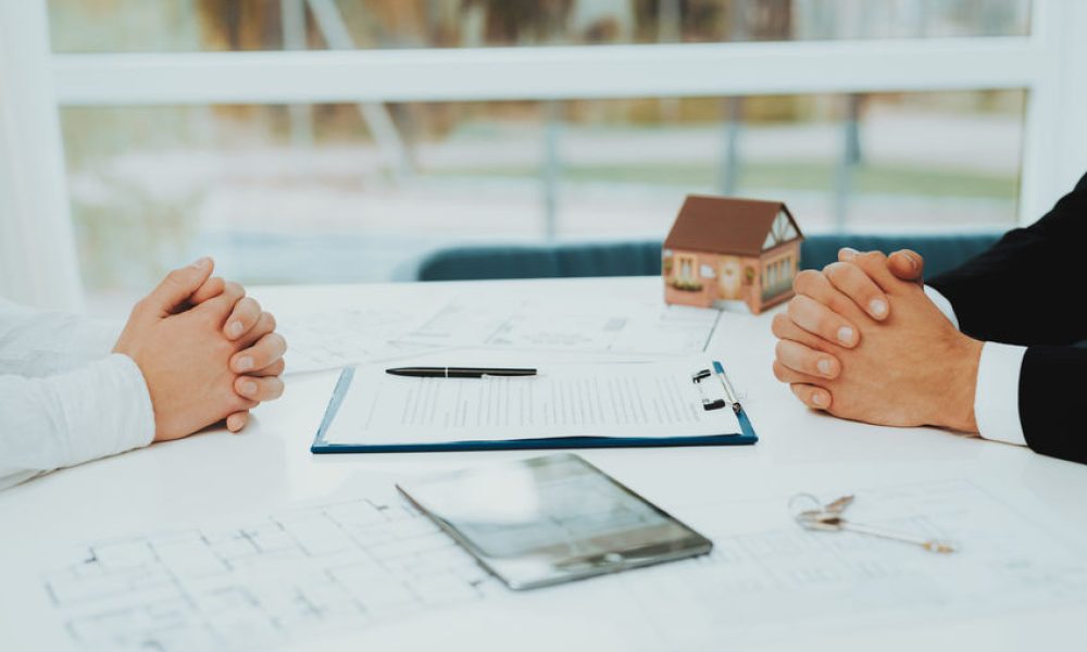 חוק המתווכים